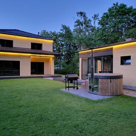 Vomikay Villa Ταλίν Εξωτερικό φωτογραφία